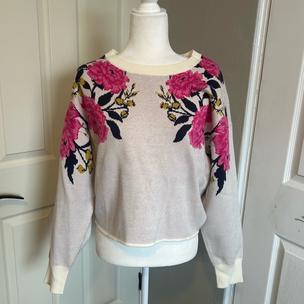 Maeve Anthropologie Floral Knit Sweater white Cream and Pink flaw winter top